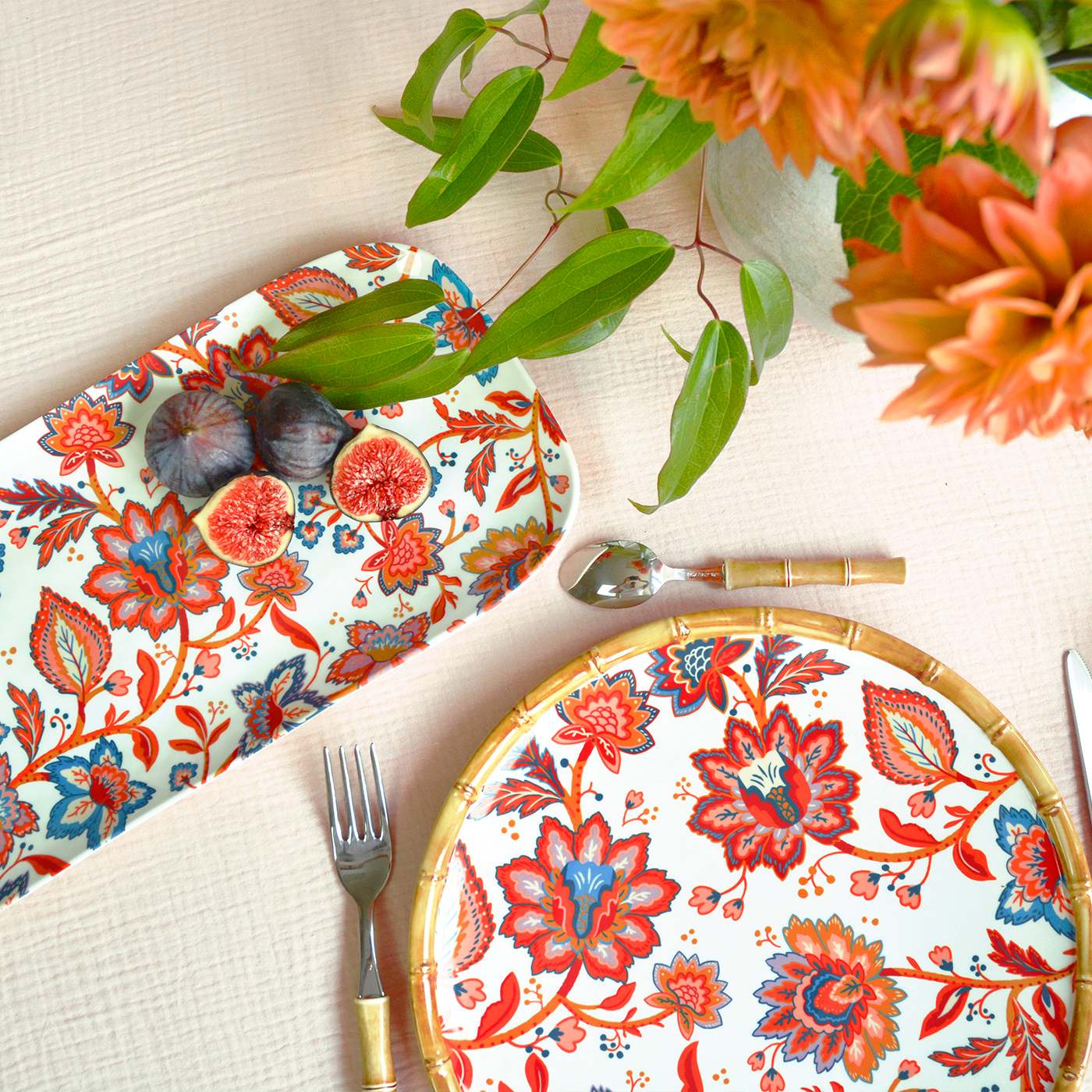 Piatto lungo rettangolare in melamina con fiori indiani - 37,5 cm