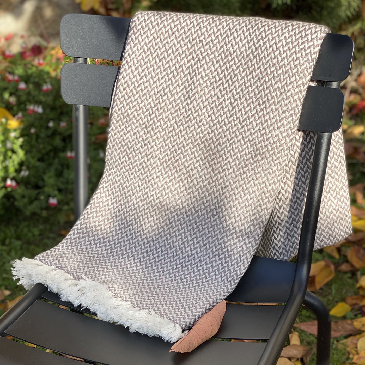 Plaid comfort cashmere e lana, motivo chevron piccolo Marrone Glassato