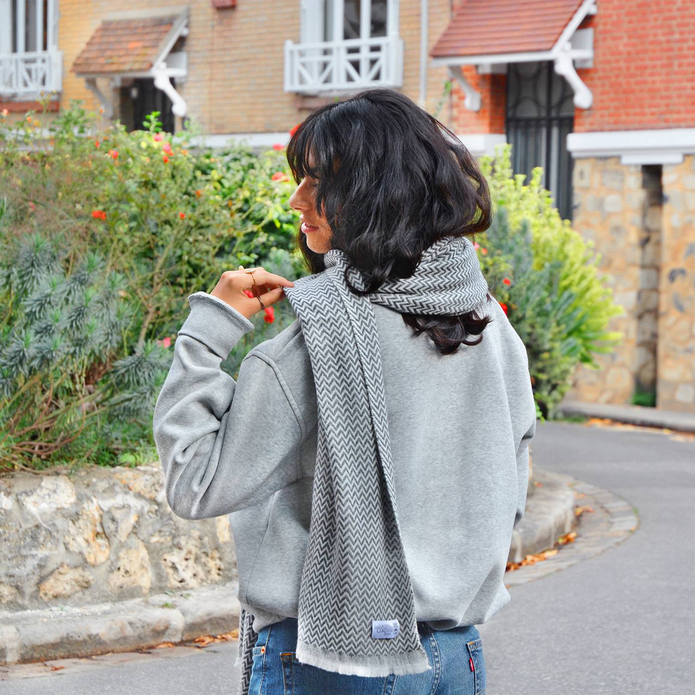 Stola/pashmina con piccoli motivi a spina di pesce Grigio Antracite