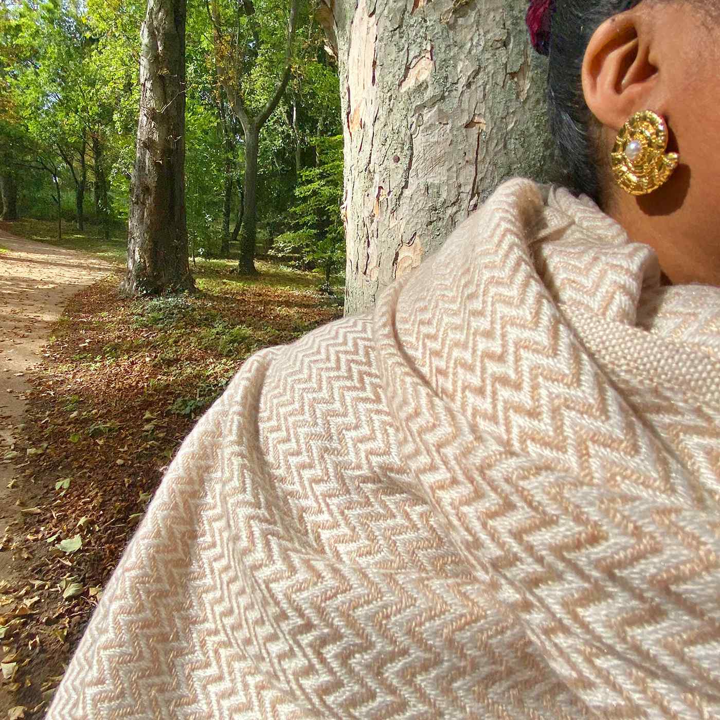 Stola/pashmina con piccoli motivi a spina di pesce Cammello